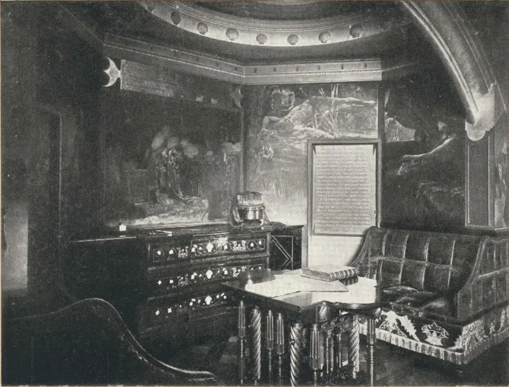 Alma-Tadema studio gallery with painted panels and classical architecture, 1912